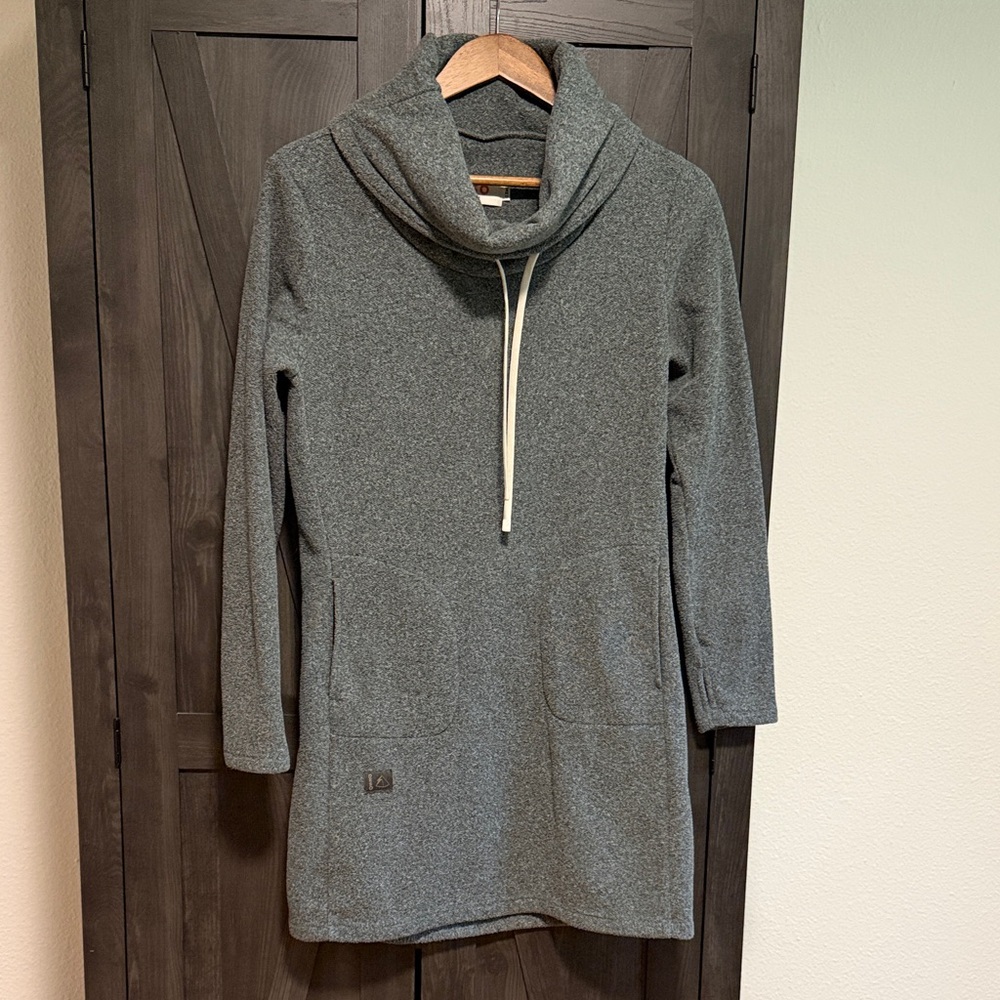 Deso Velma Fleece Cowl Neck Dress